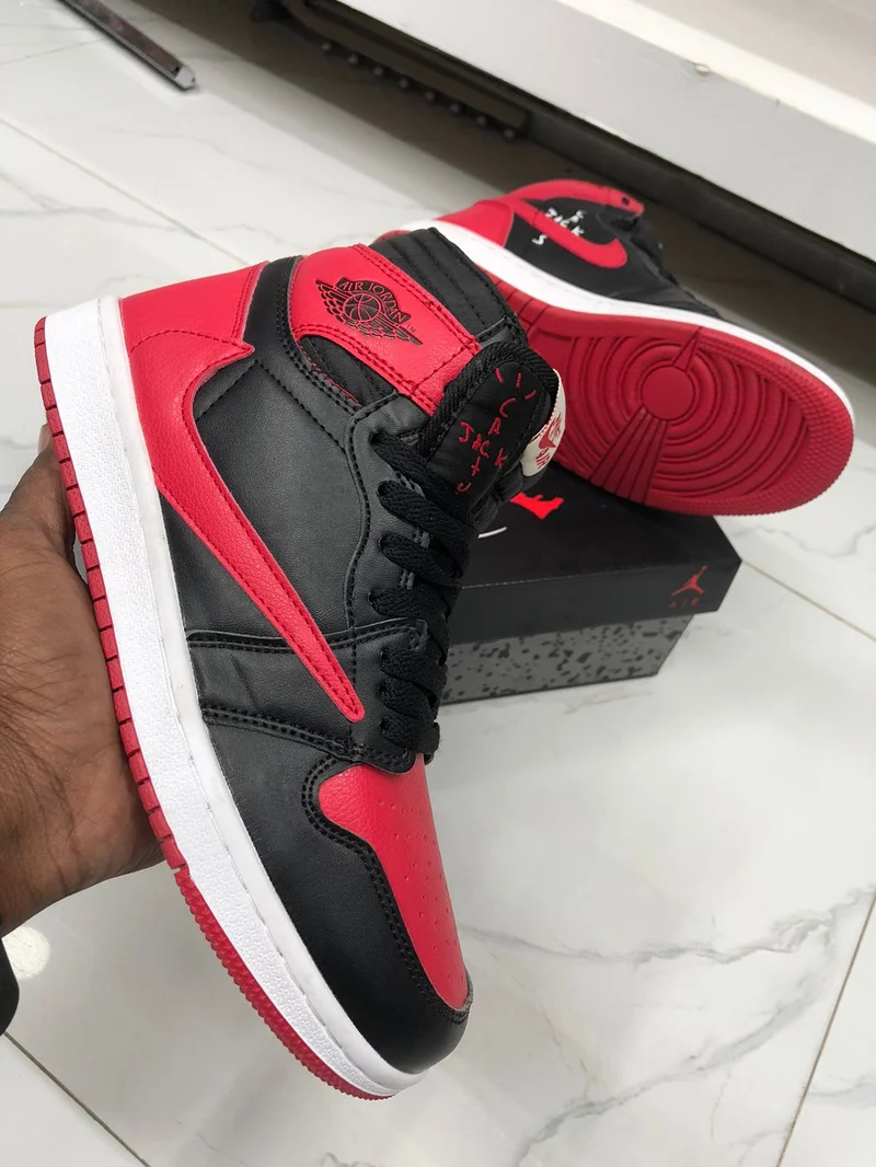 Air Jordan 1 Retro High OG x Travis Scott “Banned”