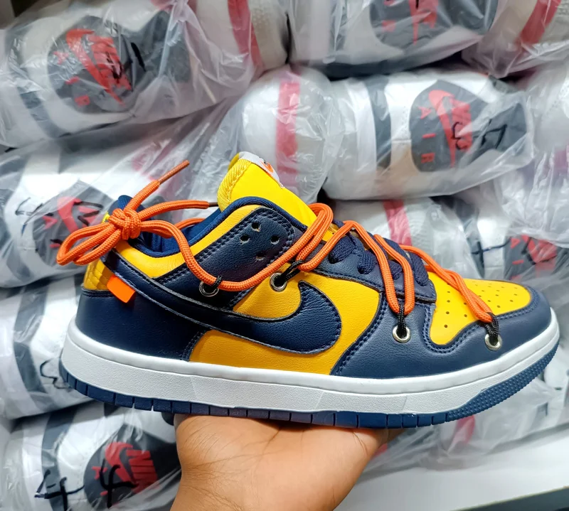 Nike Off-White Dunk Low 'University Gold'