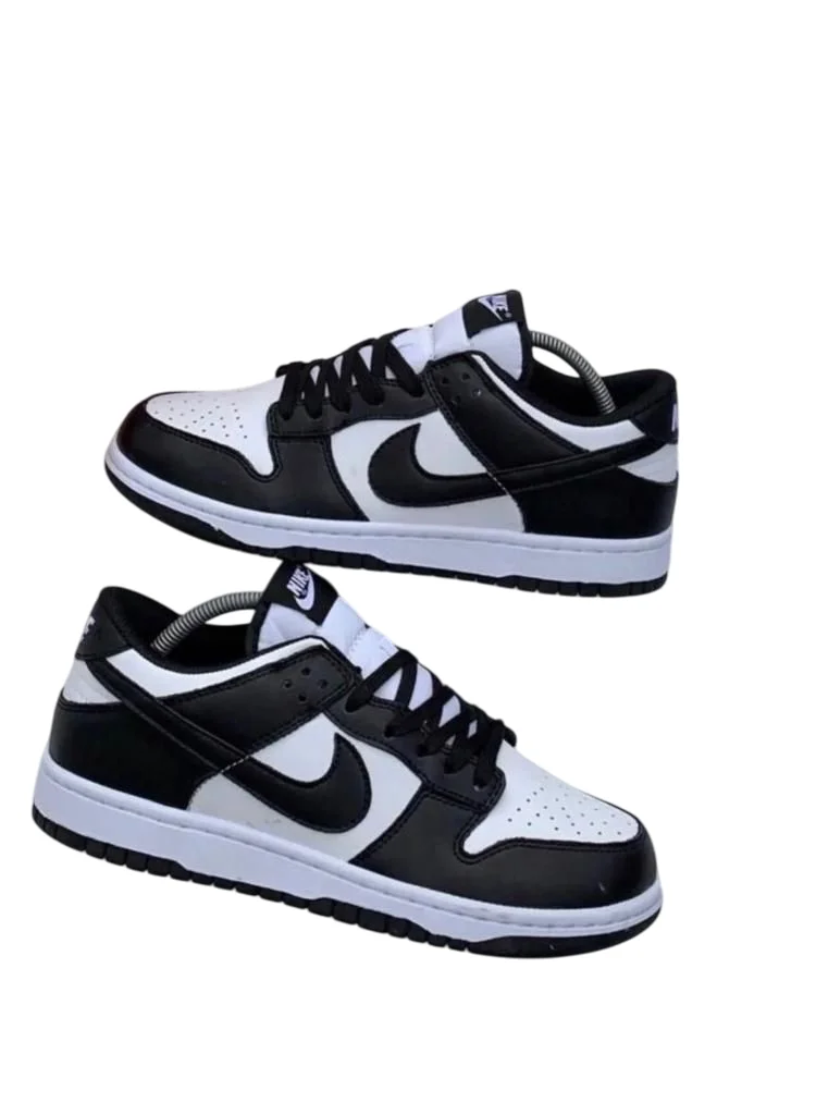Nike SB Dunk Rose Whispers sneakers-Black&White