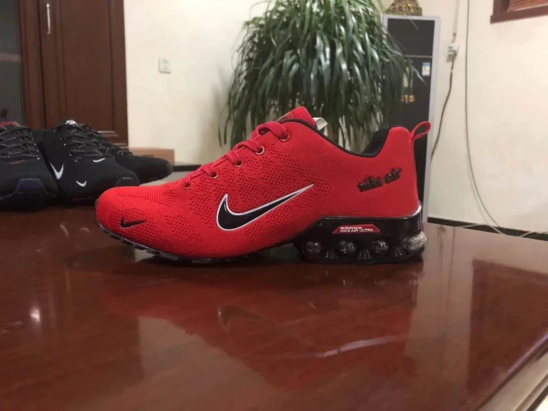 Nike Ultra Air Max Casual Sneakers