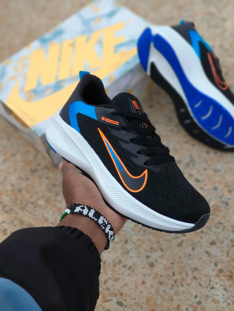 Nike Zoom Winflo 7 trainers shoes