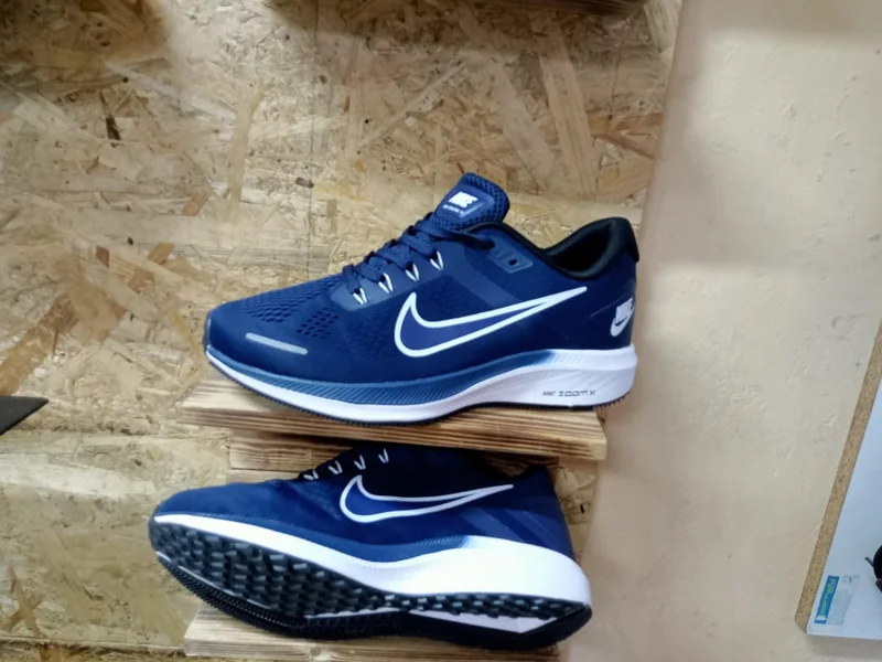 Nike Zoomx Running Shoes Navy Blue White