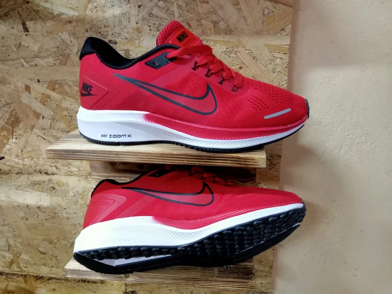 Nike Zoomx Running Shoes Red White