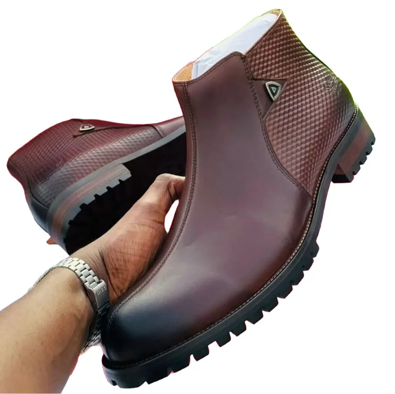 OFFICIAL LEATHER  SALVATORE FERRAGAMO ANKLE BOOTS SHOES.