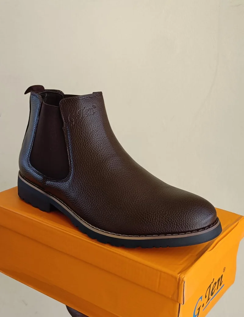 Premium Chelsea G-Ten Leather Chelsea Boots