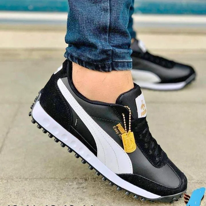 Puma Easy Rider II Tecno Mens Black Suede Lifestyle Sneakers Shoes