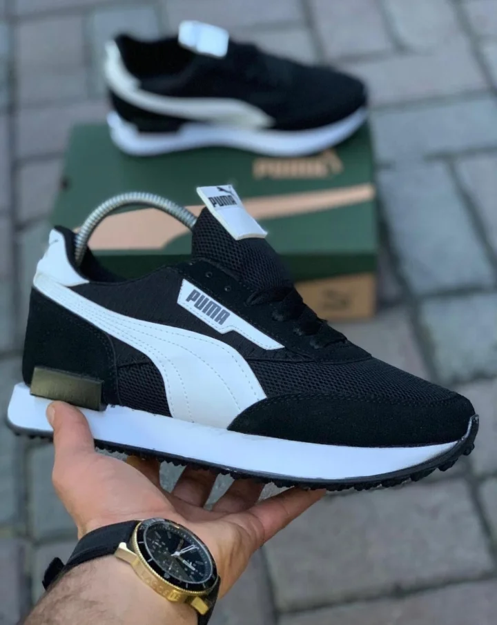 PUMA Men and Women ST Runner V2 MESH