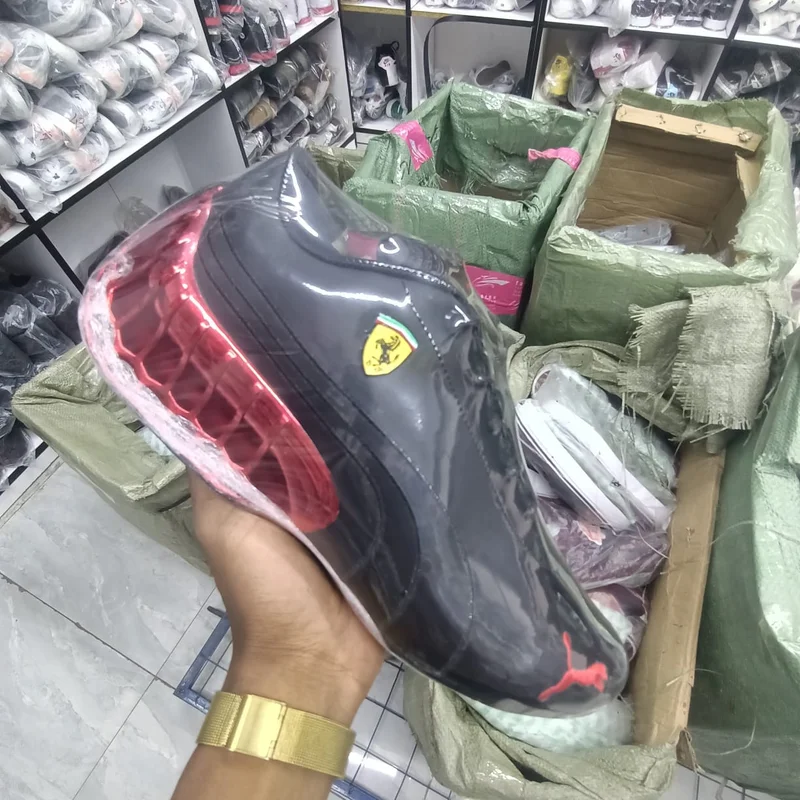 Puma Petronas MOTORSPORT Formula One Team Black Red Sneakers