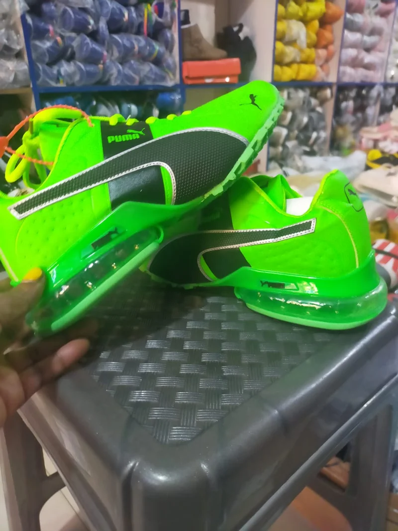PUMA Sneakers Luminous Green