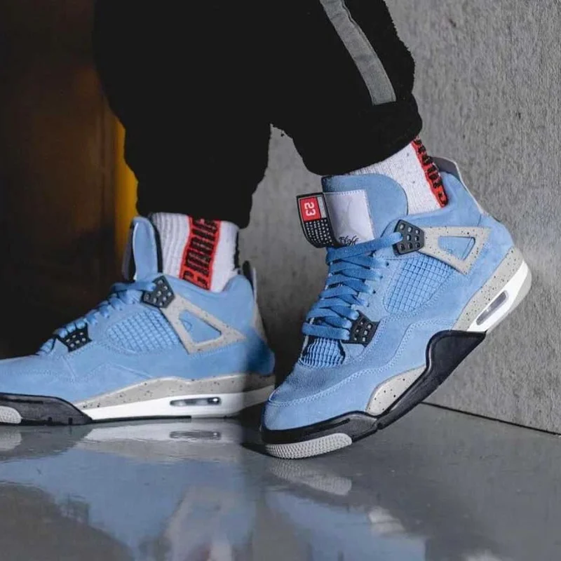 Air Jordan 4 Retro GS 'University Blue'