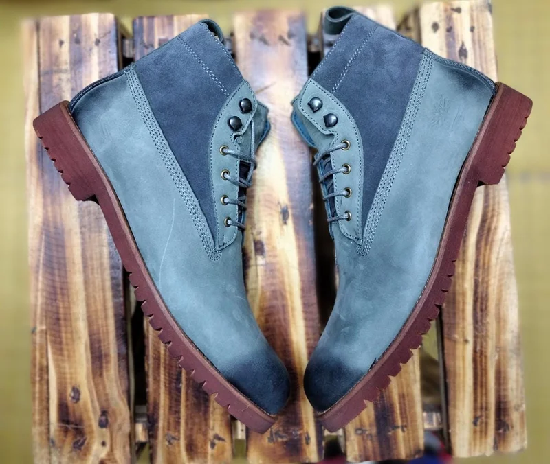 Quality Leather Timberland Men Casual Boots in Grey