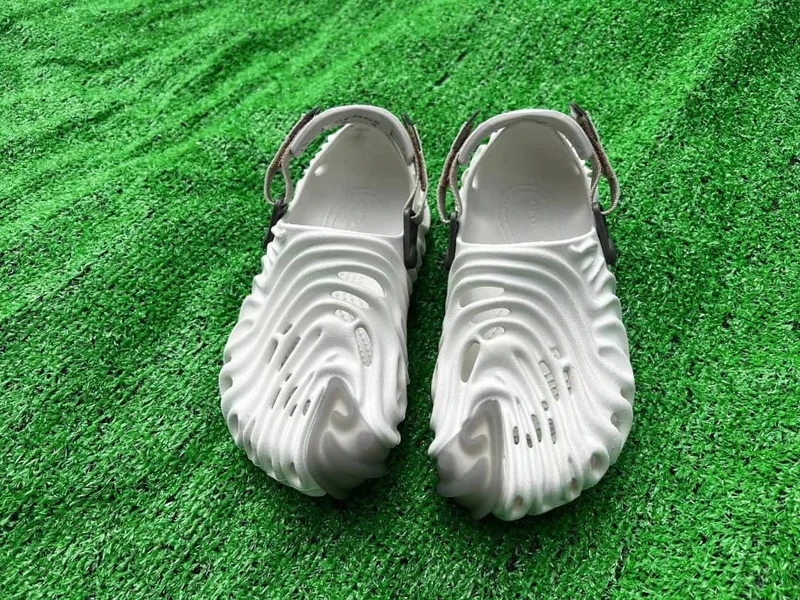 Salehe Bembury x Crocs Pollex Clog White
