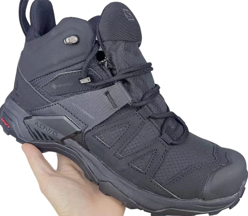 Salomon X Ultra 4 Mid Gore Tex Black Hiking boot.
