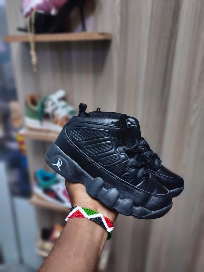 Air Jordan 9 Kids Retro Black Sneakers
