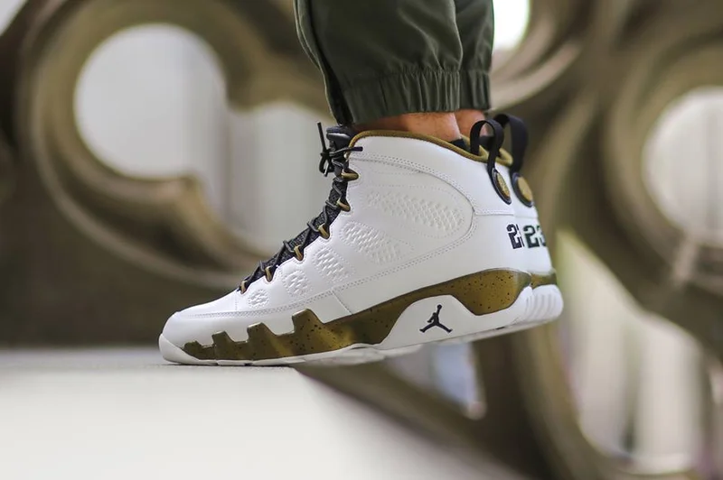 AIR JORDAN 9 RETRO BG (GS) 'STATUE'