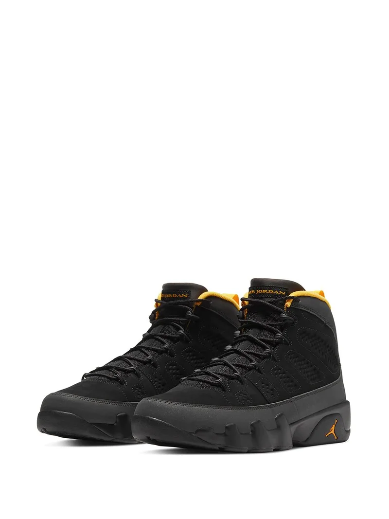 Air Jordan 9 Retro Black Sneakers