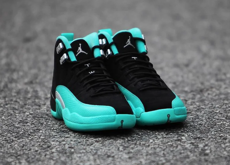 Air Jordan Black/Mettalic Silver