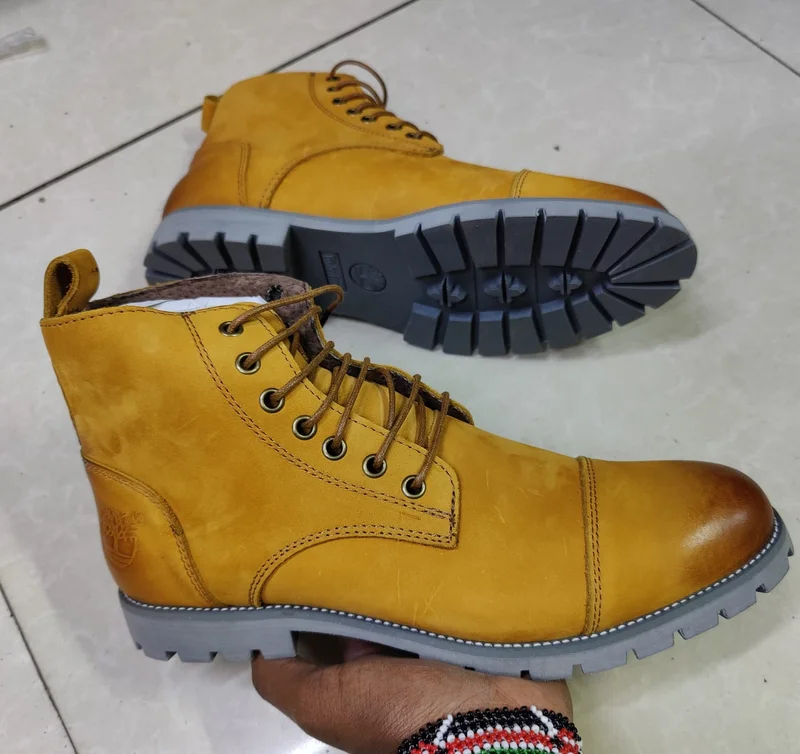 Timberland Leather Classic Boots for Mens Casual Shoes in Masturd