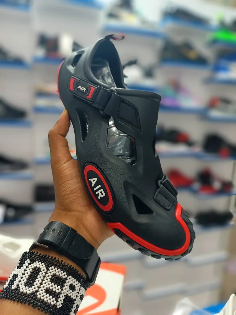Air Summer Men Sandals Black Red Casual Crocs
