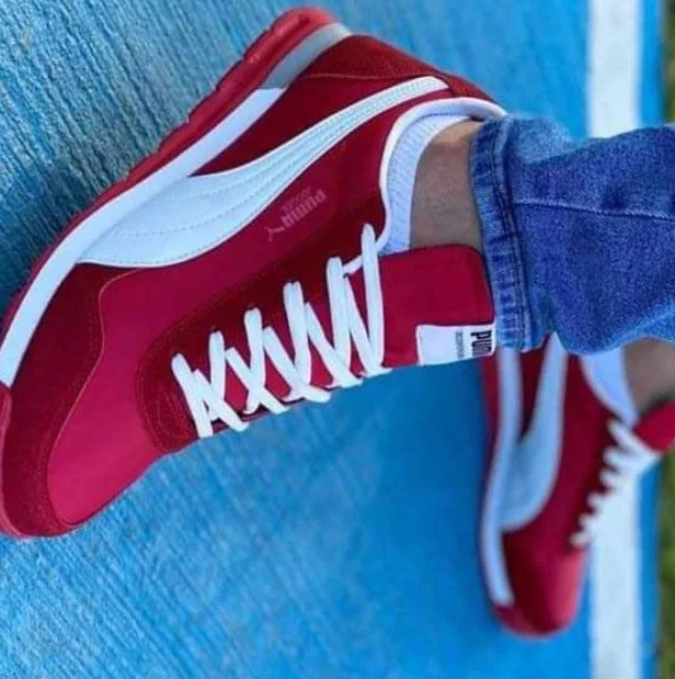 White-Maroon Puma Jogger Sneakers Sports Shoe