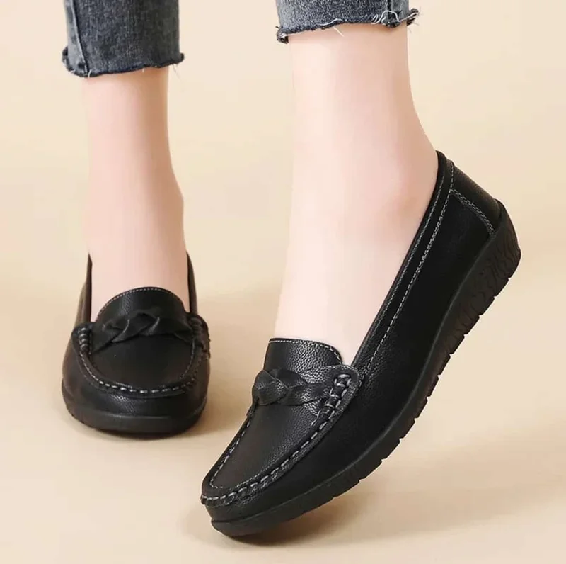 Women's Casual Loafers Comfortable Closed Toe Shoes Lady Work Non Slip Low Top