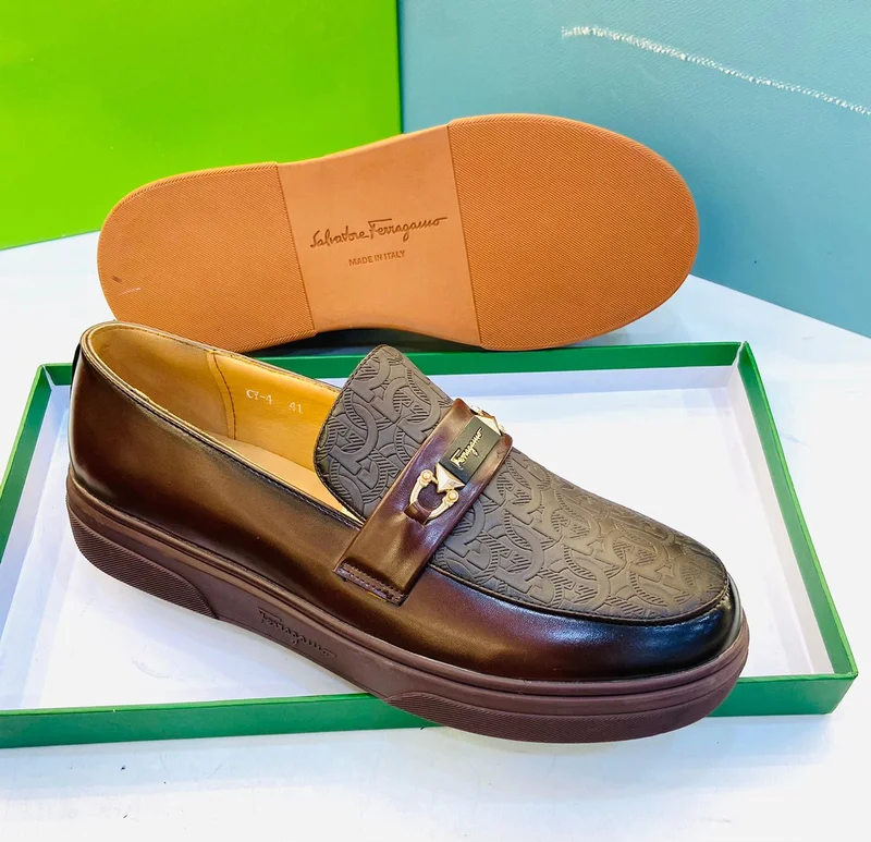 AUTHENTIC FAMAGANO CASUAL LOAFERS-BROWN