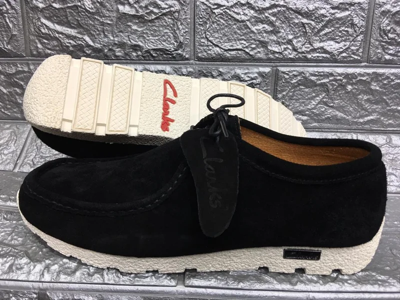 Black -White Men Casual Clarks Loafers Clarks