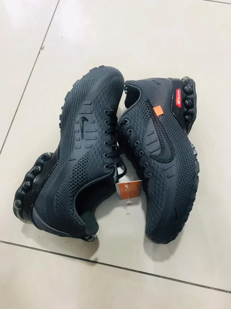 Black Avatar  Nike 2020 SHOX REAX RUN Series