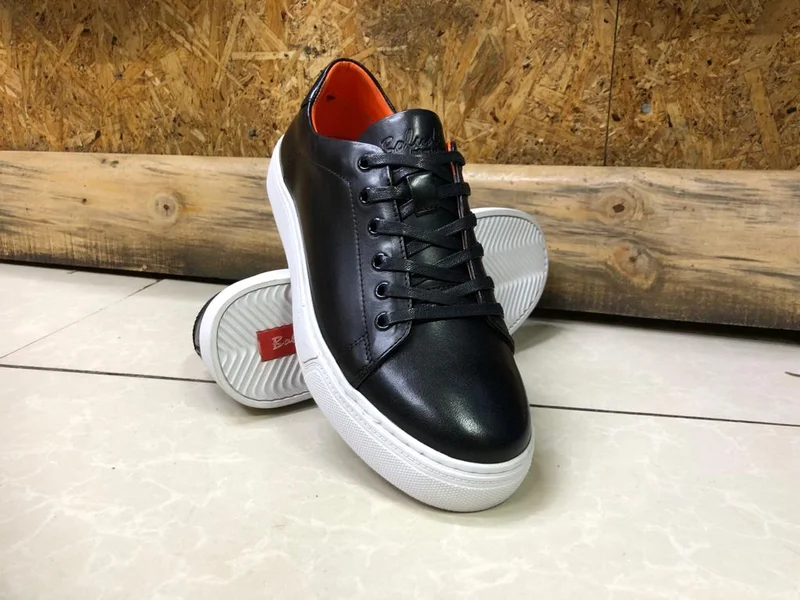 Black Boludi Genuine Leather Sneakers Comfortable Flexible Sneakers