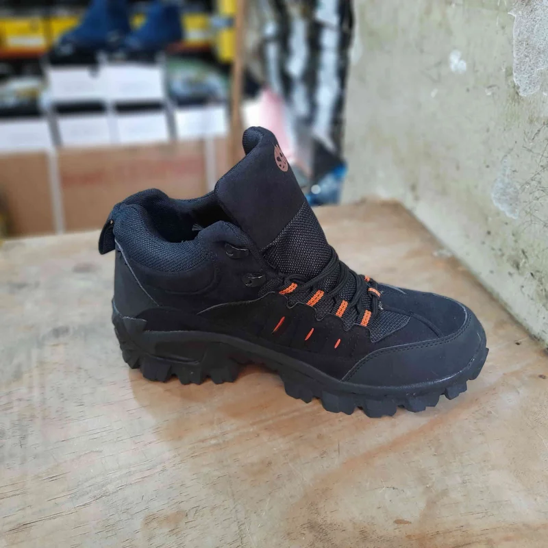 Black Sky View Boots Fashion Hiking Durable Shoes