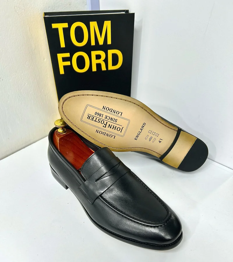 BLACK TOM FORD MEN’S LEATHER LOAFERS